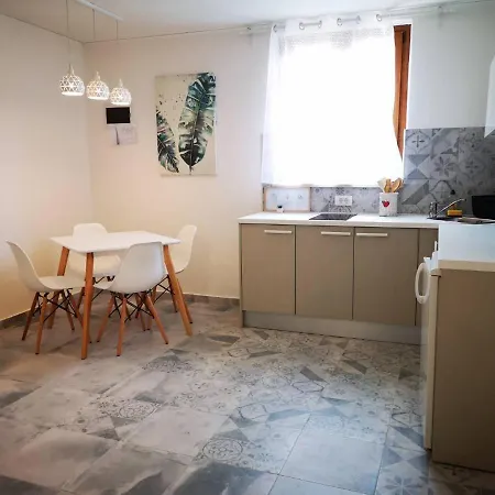 Casa Ivano 3* רוביני